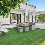 Exclusive Pool & Panoramic Views Pass The Keys Сasa de vacaciones *