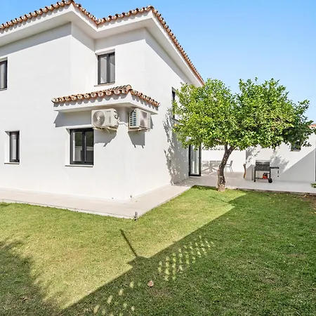 Holiday home Exclusive Pool & Panoramic Views Pass The Keys Marbella