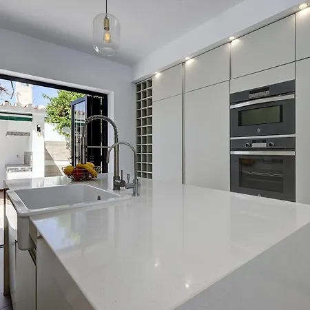 Exclusive Pool & Panoramic Views Pass The Keys * Marbella