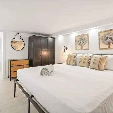 Exclusive Pool & Panoramic Views Pass The Keys * Marbella