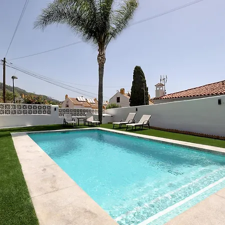 Exclusive • Pool Panoramic Views Pass The Keys Semesterbostad *